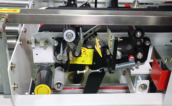 紙箱封箱機,角邊封箱機,封箱包裝機生產廠家